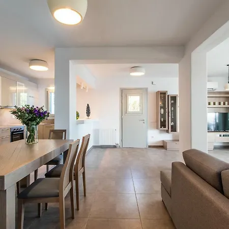 Jenny By The Pearls Collection Apartment